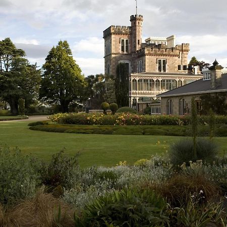 Larnach Lodge & Stable Stay Dunedin Exterior photo