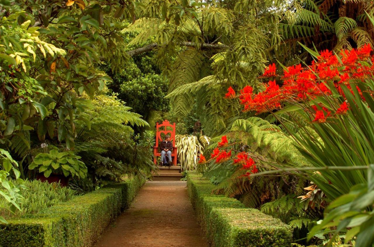 Larnach Lodge & Stable Stay Dunedin Exterior photo